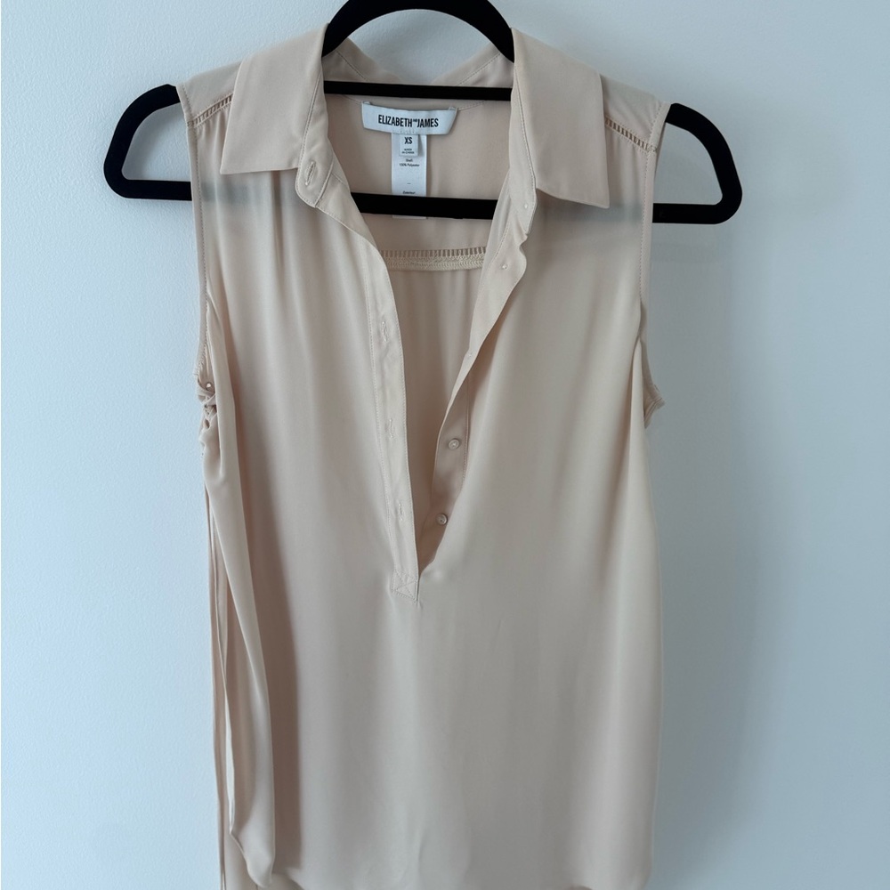 Elizabeth and James Sleeveless Collared Blouse in Light Beige